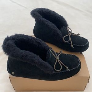 UGG Alena black moccasins slippers
